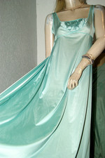 Stolzes Antron NYLON SATIN Negligee Nachthemd Nachtkleid USA mint Gr. S/M