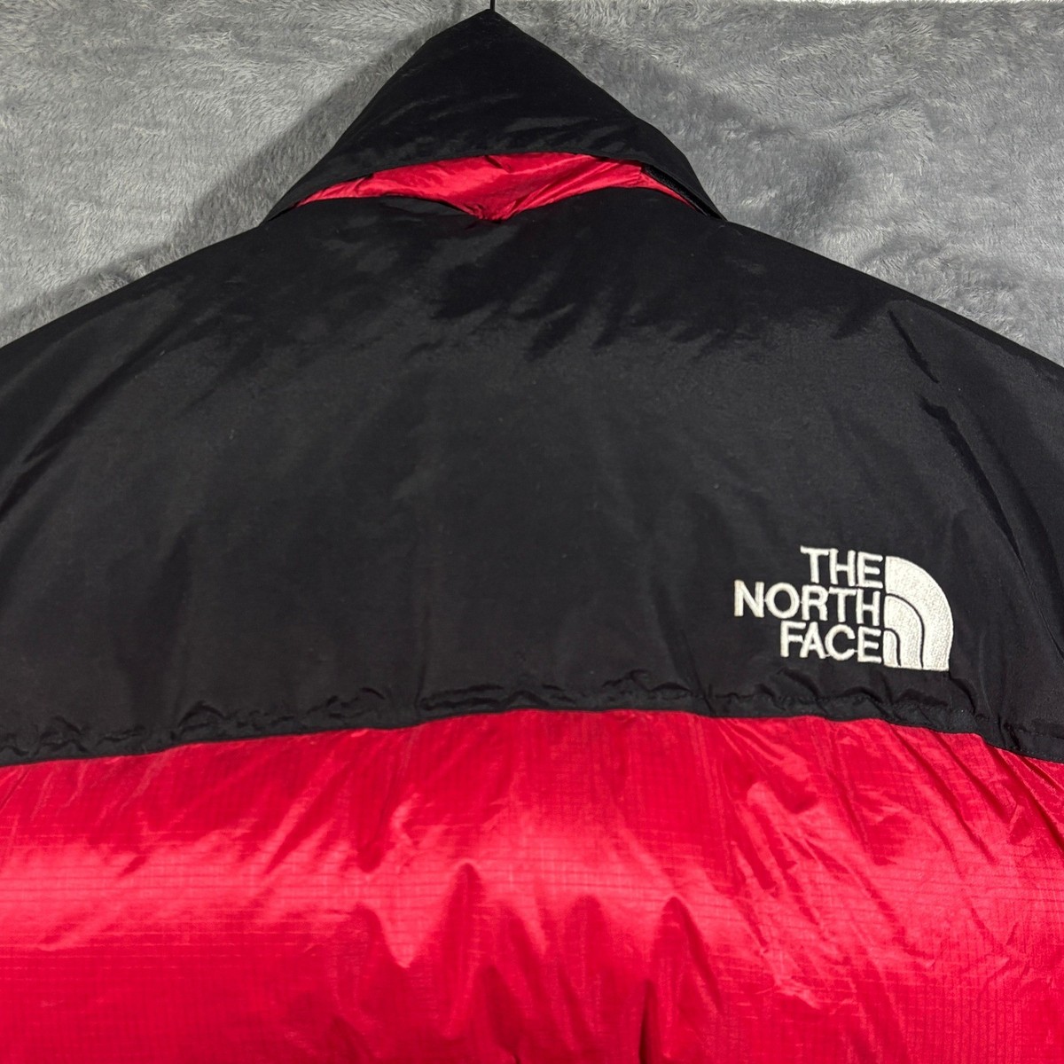 Vintage The North Face Down Puffer Jacket Men L Red Black Nuptse