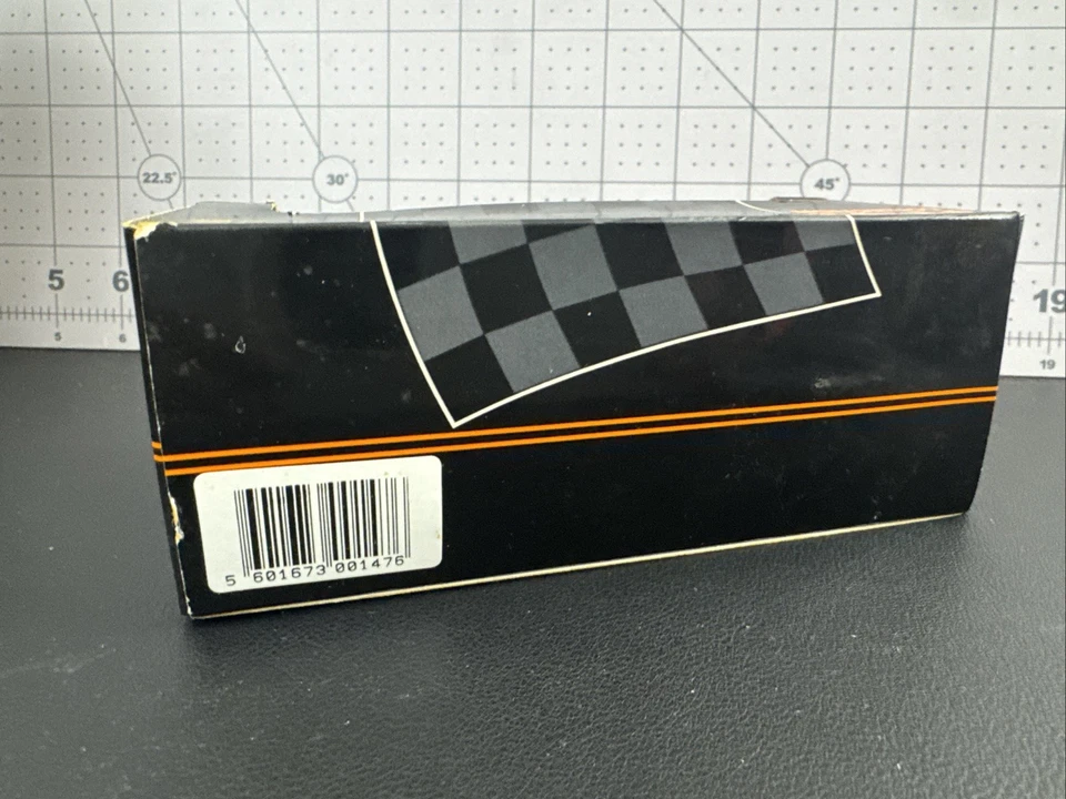 Onyx 1:43 Castrol Lotus 107 Mika Hakkinen Ref 147 Formula 1 Model Race Car #11 - Image 4 of 4