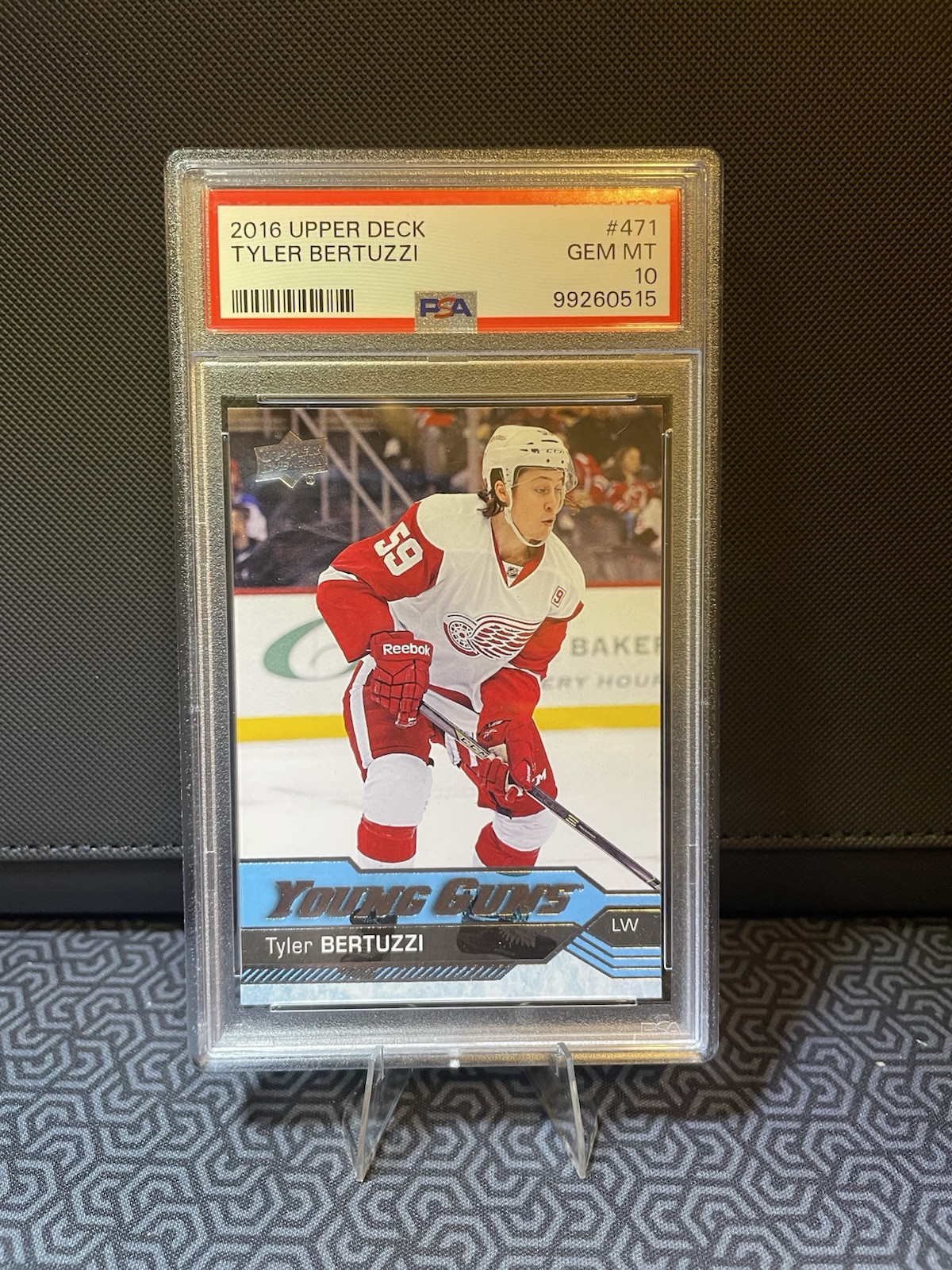 2016-17 Upper Deck Young Guns Tyler Bertuzzi PSA 10 Gem Mint 471