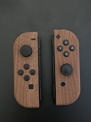 Authentic Custom Switch Joycons - Wood 