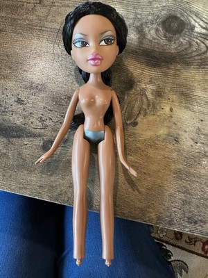 2001 Naked Bratz Doll 584681