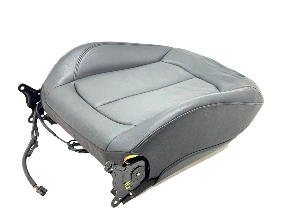 AUDI A3 2015-2020 ASIENTO DELANTERO IZQUIERDO LADO DEL CONDUCTOR COJÍN SUPERIOR NEGRO OEM 8V0963557 Foto 2 de 4