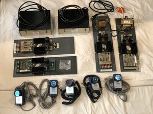 HO Train Control CTC 80 Command & Power Station w/ 5 Analog Throttles