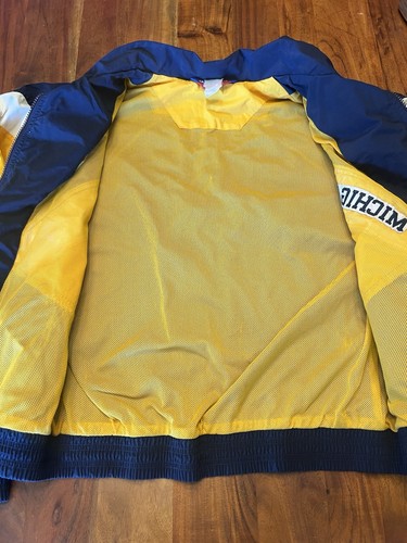 Vintage Y2K University Of Michigan Champion Embriodered Windbreaker Jacket - Imagen 5 de 8
