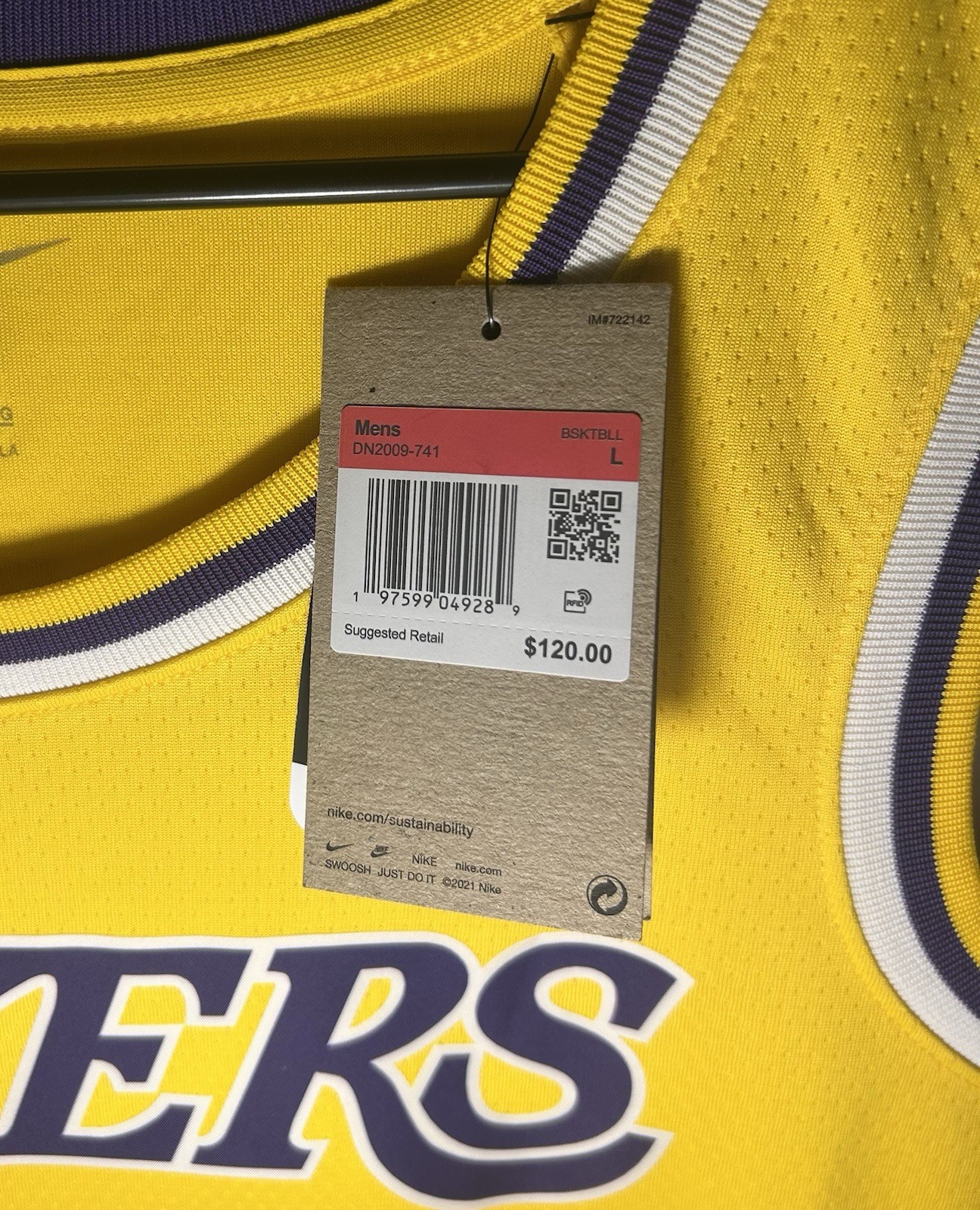 Luka Doncic & Rob Pelinka Signed Nike Los Angeles Lakers Jersey Auto PSA/DNA LOA view 7