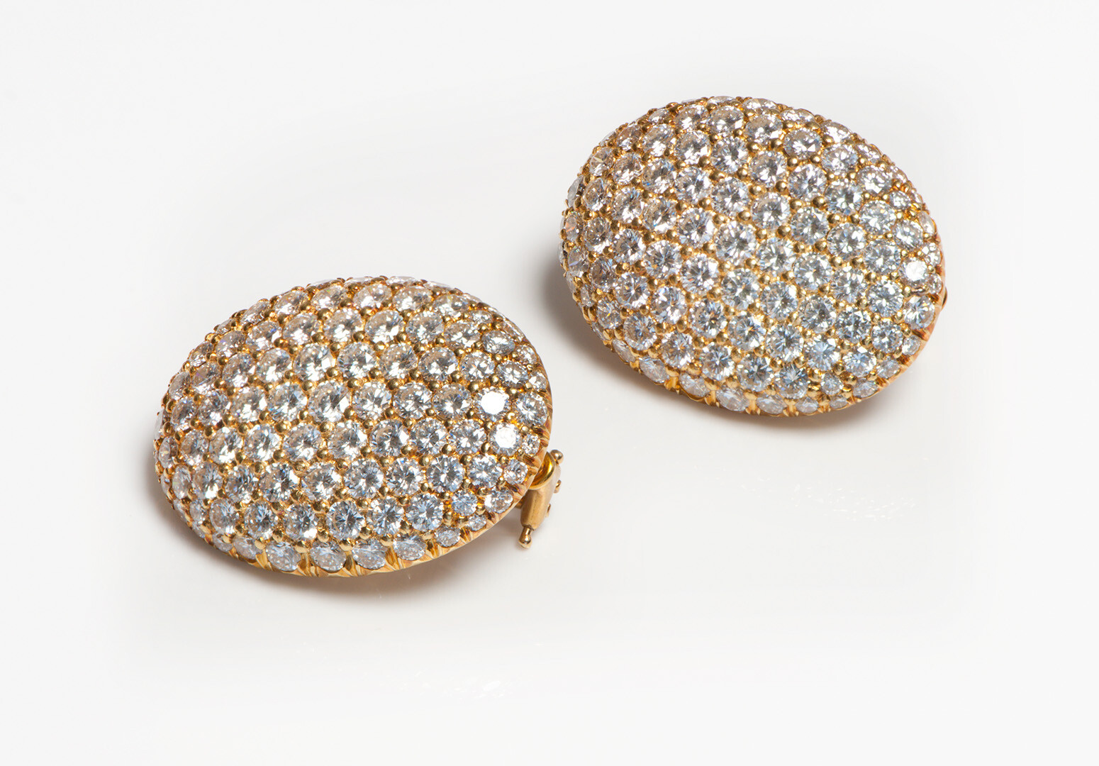 Kurt Wayne 18K Yellow Gold Pave Diamond Earrings - image 2