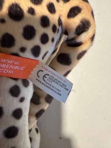 Wild Republic Realistic Plush/Stuffed Cheetah Endangered Big Cat 15.5" long - Picture 13 of 13