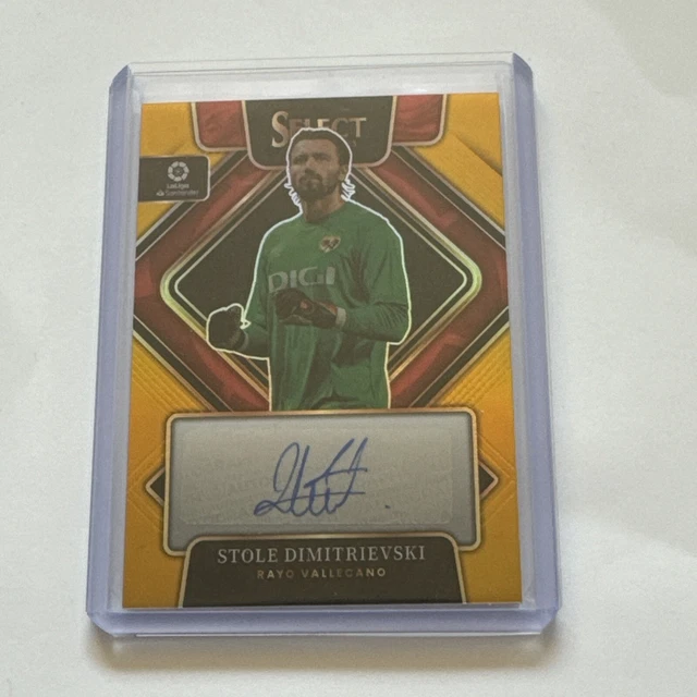 2022-23 Select La Liga Signatures Gold Auto Stole Dimitrievski Auto /10
