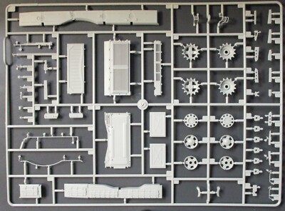 Trumpeter 1/35th Scale Russian T-72B MBT - Parts Lot W from Kit No. 05598