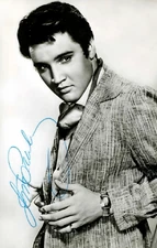 Elvis Presley Leaning On Ladder Signed Autographed 4x6 Photo Reprint #549
