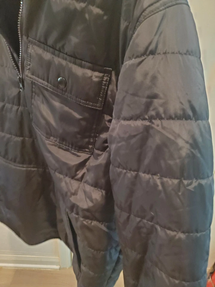 St Johns Bay Mens Medium 1/4 Zip Pullover Water Resistant Quilted Jacket Black  - Image 2 of 4