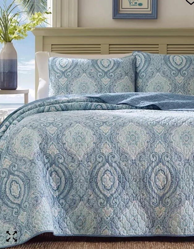 100% Cotton, Reversible With Sham