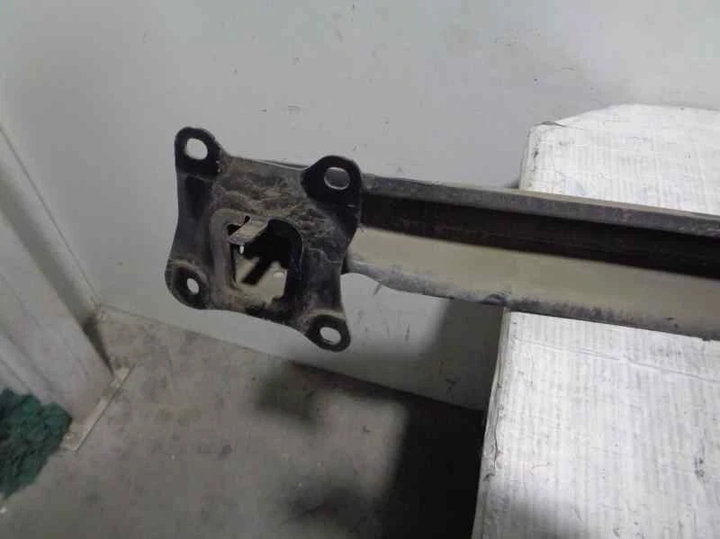 5P0807305A refuerzo paragolpes trasero para SEAT ALTEA (5P1) 2.0 TDI 3469478 - Imagen 3 de 4