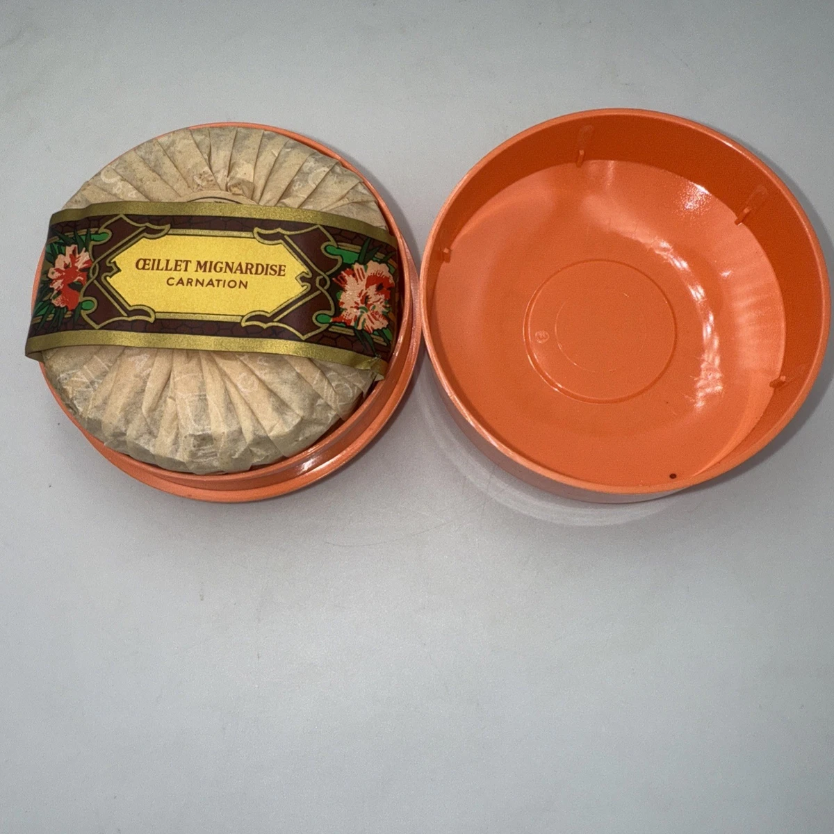 Roger & Gallet Oeillet Mignardise Savon Bienfaisant 100g | Pas cher Roger & Gallet Oeillet Mignardise Savon Bienfaisant 100g | Pas cher