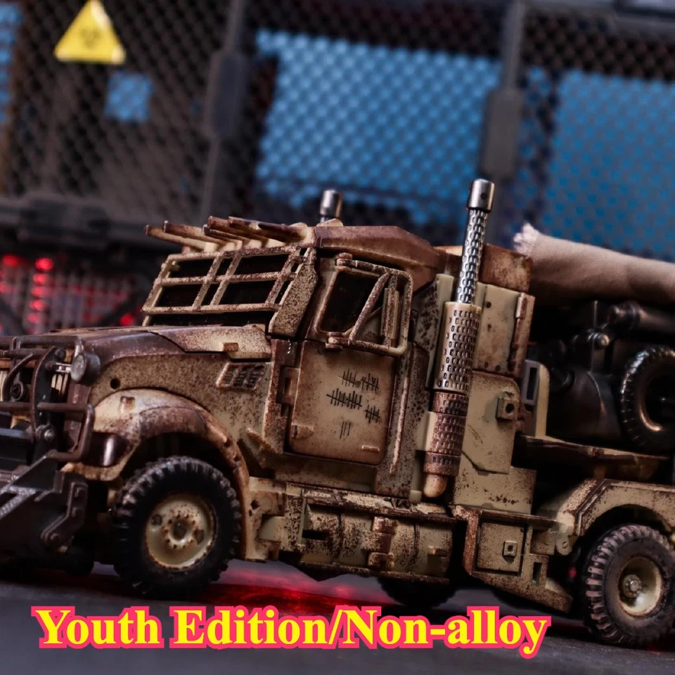 Unique Toys R-05 Mega Tanker Truck Desperado Youth Transformable Action Figure - Image 4 of 4