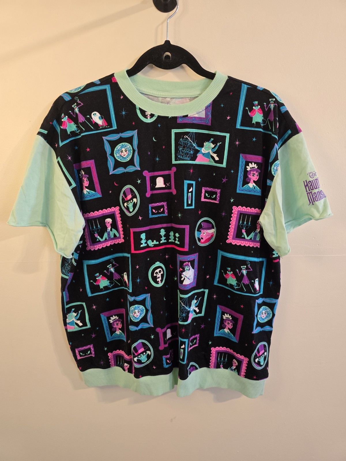 Women's Disney Haunted Mansion Pajama Shirt Size Large