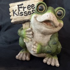 Vintage Resin  Garden or Flower Bed Toad  Fig...
