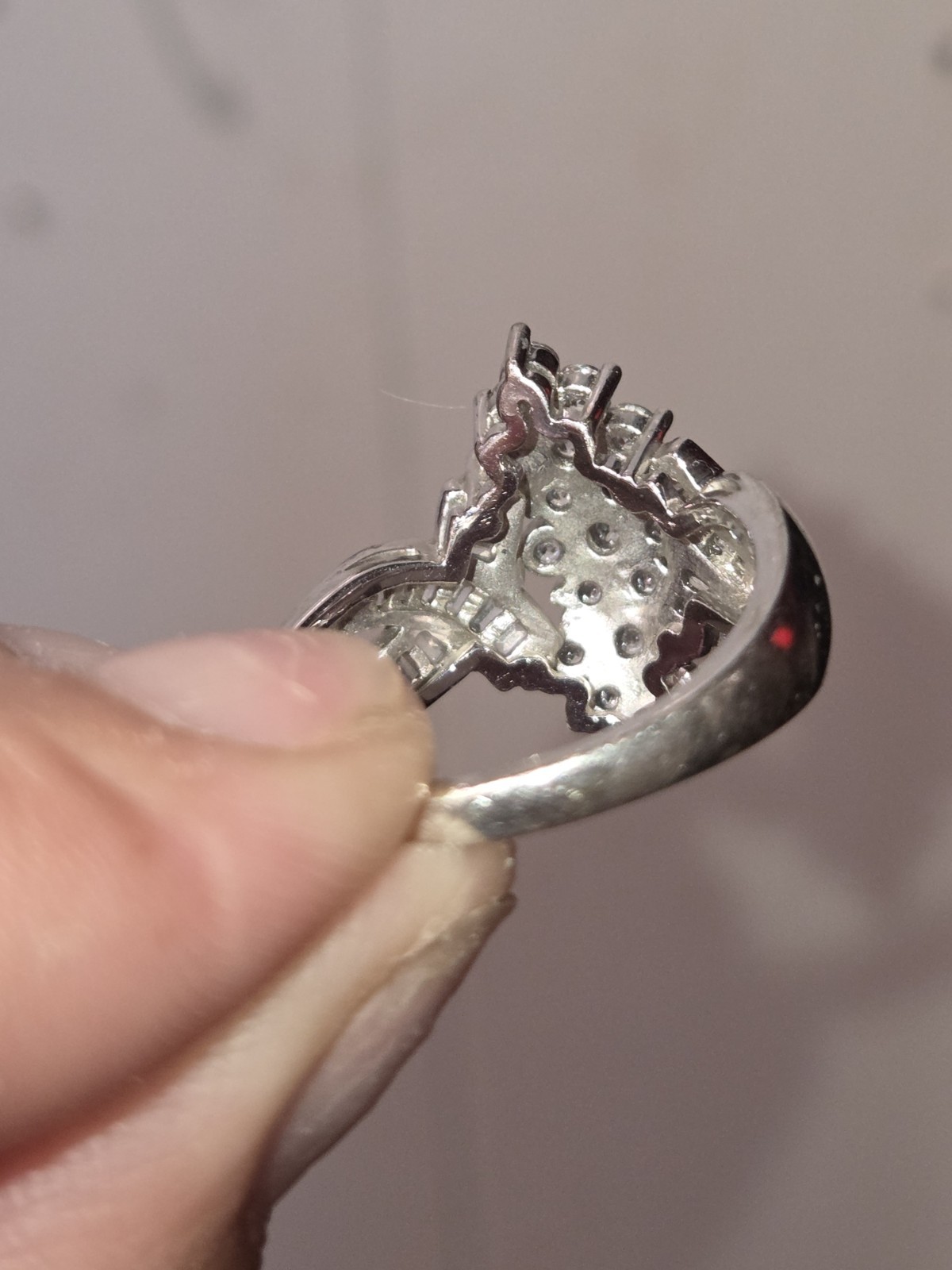 BEAUTIFUL Cluster & Baguettes Cz Engagement Ring … - image 7