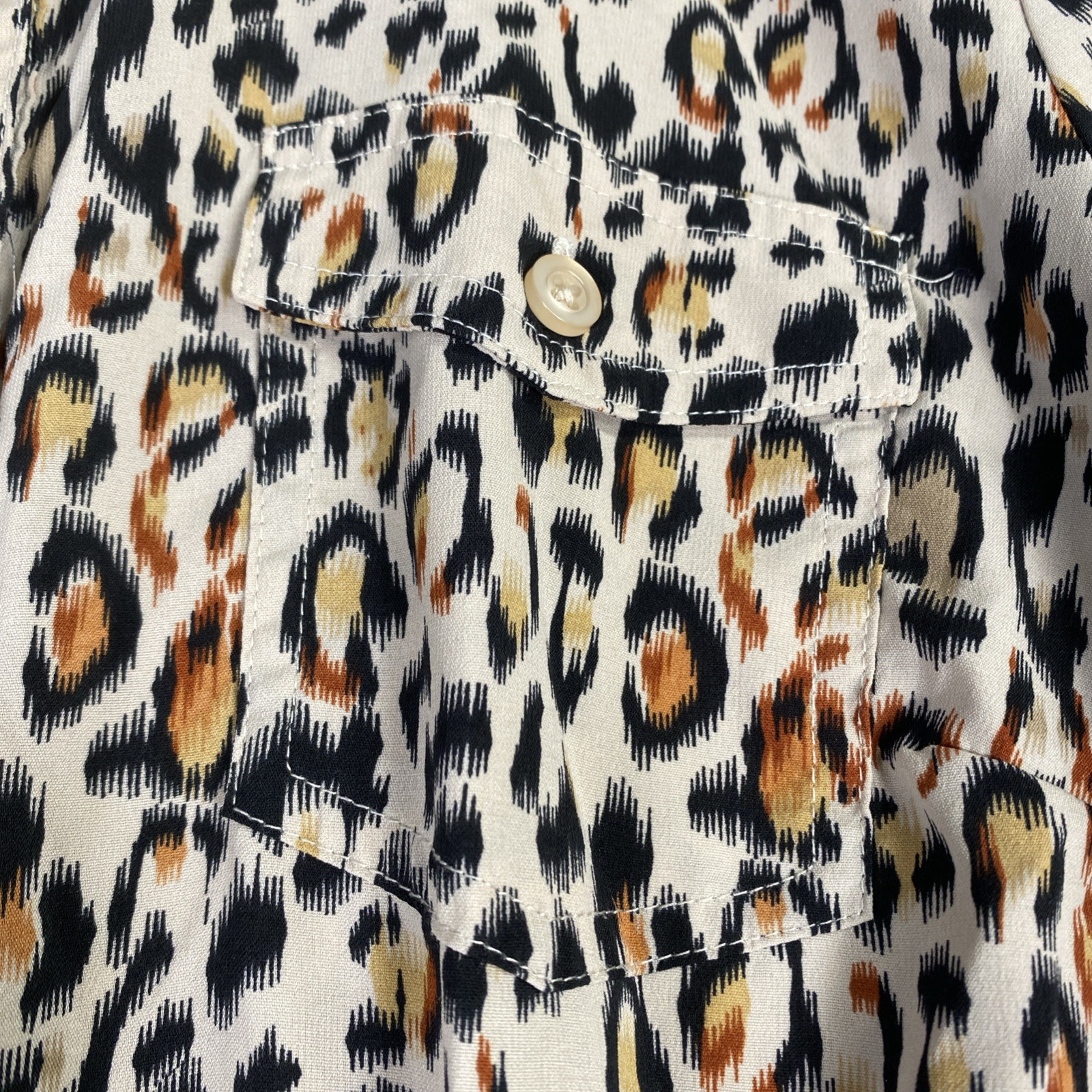 Millenium Large Leopard Print Women's Button Up S… - image 3