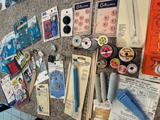 Vintage Sewing Supplies Lot Needles Buttons G...