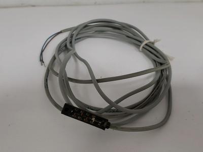 CAMOZZI CST-220 PROXIMITY REED SWITCH 10-110V AC/DC NO 2 WIRE