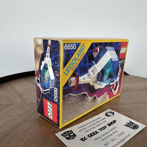 LEGO Space: Auxiliary Patroller 6850 New NIB Vintage 1989 Factory Sealed! - Picture 2 of 16
