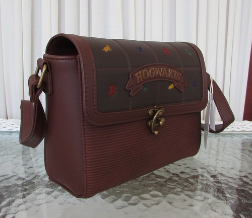 Bolso Bandolera Harry Potter Loungefly Hogwarts House Crests Nuevo con Etiquetas - Imagen 5 de 10