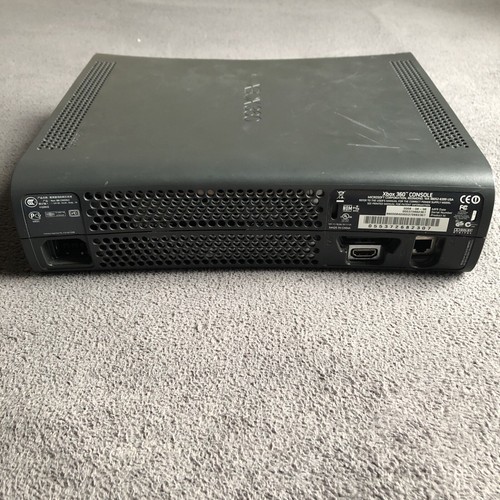 Microsoft Xbox 360 Elite Console 4GB w/ Cables - NO READ - Picture 7 of 12