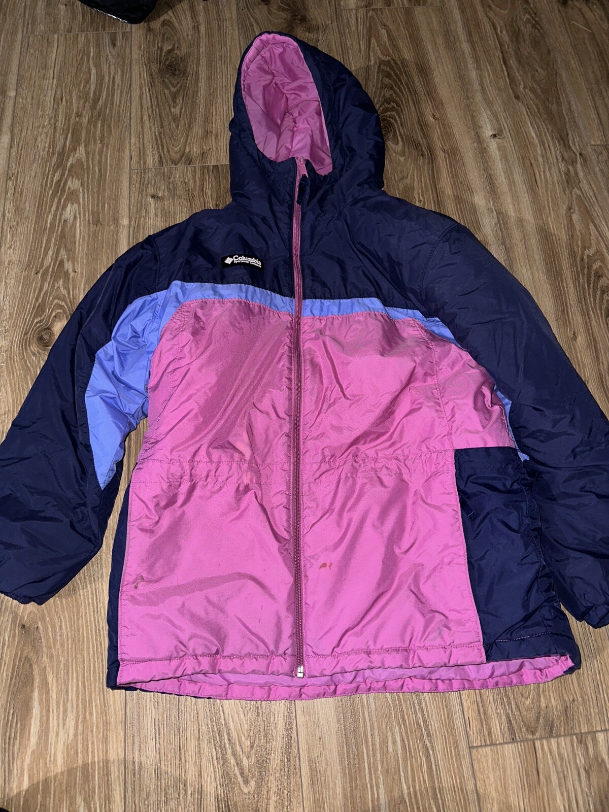 Picture 1 of 2