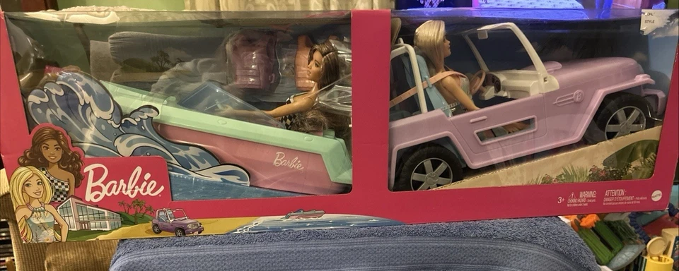 Barbie Barco y Jeep Juego con Dos Muñecas y Extras 2016 Nuevo Foto 2 de 4