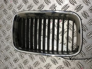 Kühlergrill BMW 3er (E36) NIERE RECHTS BIS BJ.
