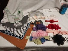 Set Of 5 Baby Bibs, 1 Yoda Hat, 12 Baby Head Band's With Bows And Flowers