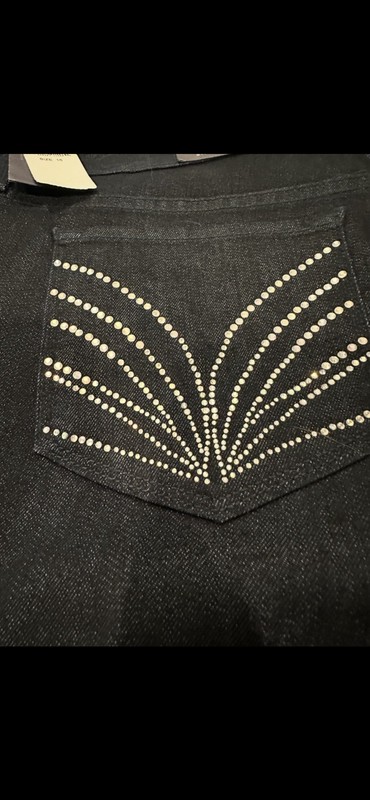 NYDJ Women’s Straight Leg Jeans Denim Size 16 NWT Tummy Tuck Rhinestones 32” Ins