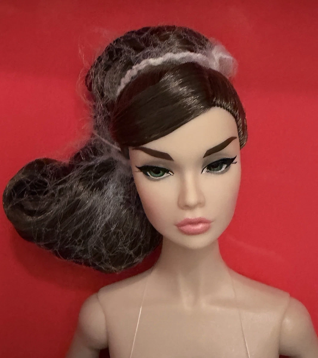 Integrity Toys Оригинальные (Нераспечатанные) куклы и кукольные