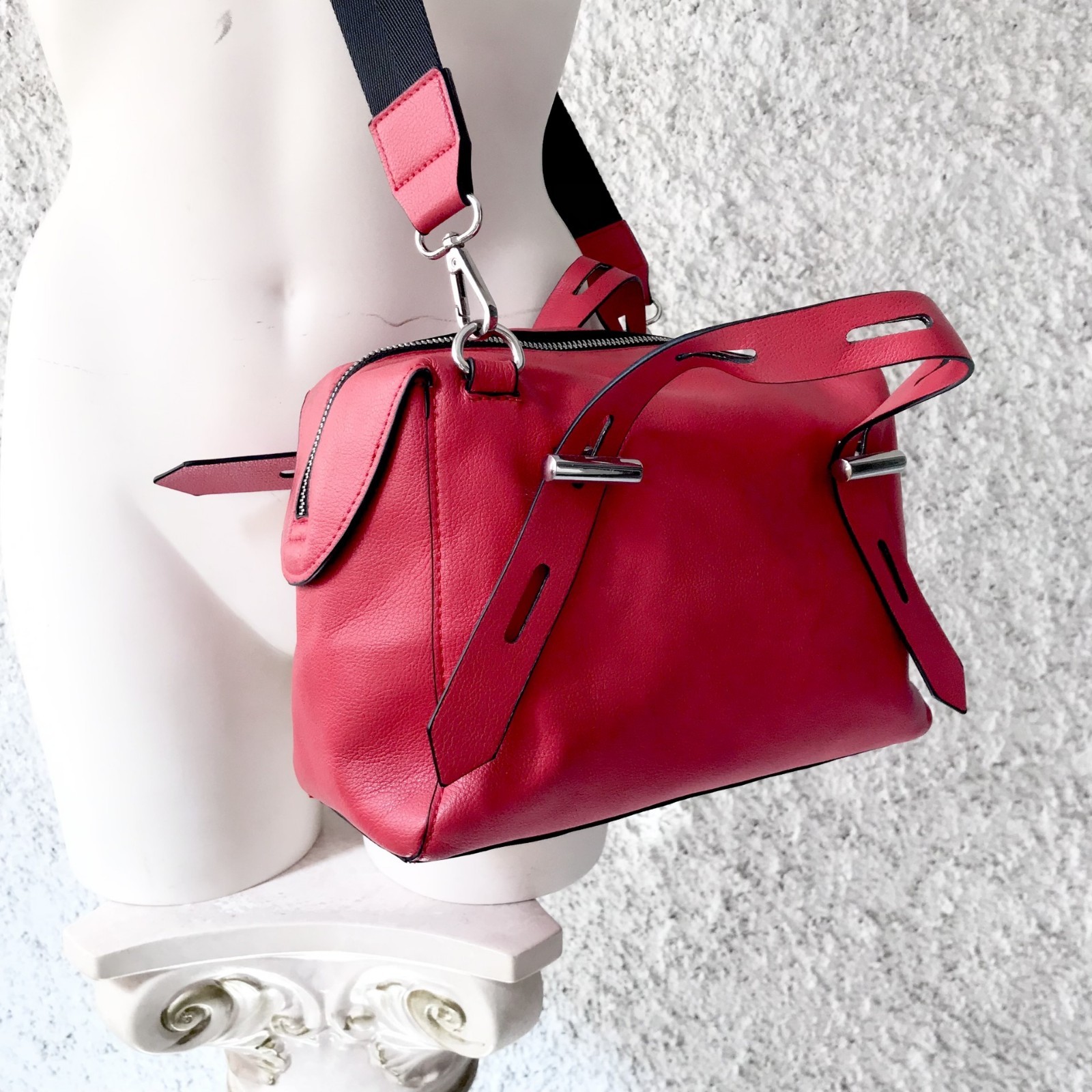 ZARA BASIC SQUARE TOTE BAG RED BLACK SILVER HANDL… - image 2