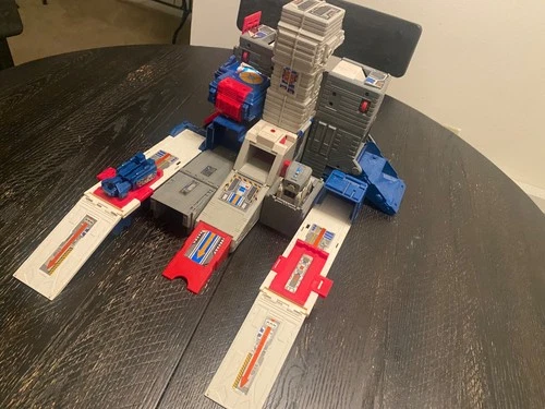 Transformers G1 Vintage 1987 Fortress Maximus Incomplete Hasbro