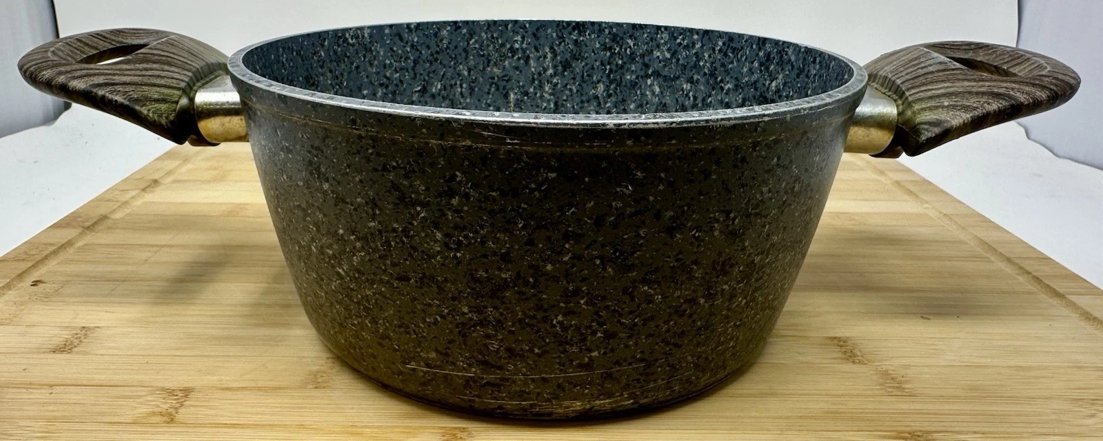 Fissler Vitavit KSG 2.2 Qt 20 cm Aluminum Pot non stick Granite Finish Cookstar