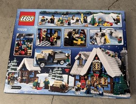 Lego Creator Expert Winter Village Cottage 10229 (NEW Factory Sealed)