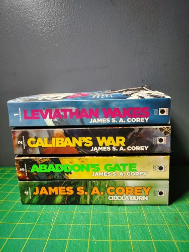 The Expanse Vols. 1-4 James S.A. Corey Trade PBs Like New Leviathan Awakes - Picture 3 of 11