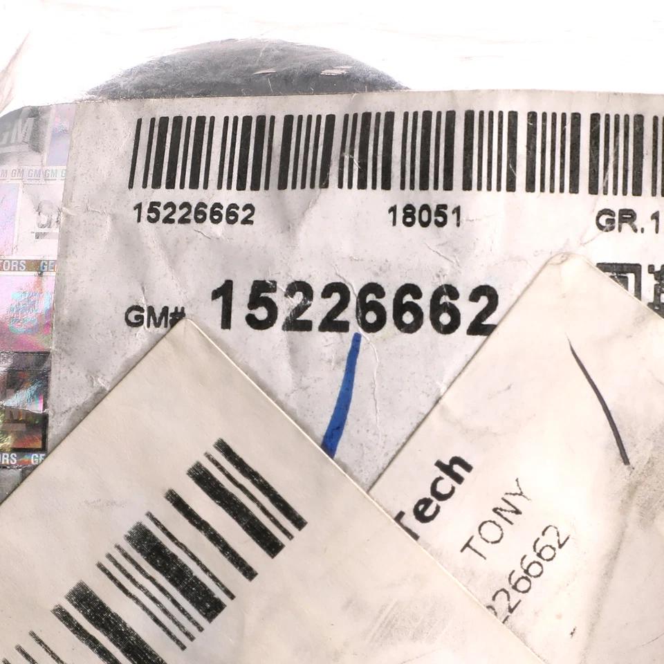 Aislador inferior radiador Buick Chevrolet GMC 2007-2019 NUEVO GENUINO FABRICANTE DE EQUIPOS ORIGINALES 15226662 Foto 3 de 3
