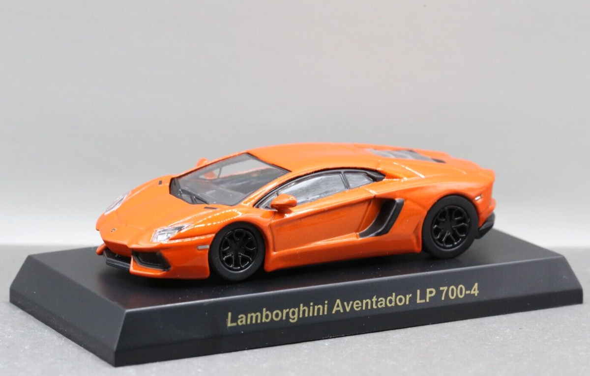 Kyosho 1/64 Lamborghini Collection 4 Aventador LP 700-4 2011