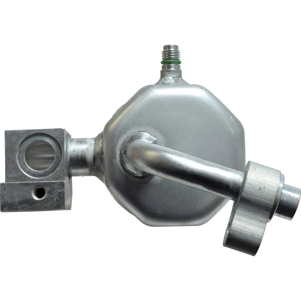 UAC A/C Accumulator For 2000-2003 Chevrolet Suburban 1500 - Image 4 of 4