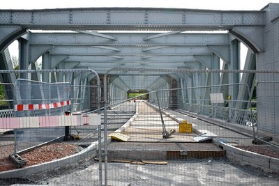 Foto 6x4 Eine Fülle von Nieten Bower Ashton kürzlich renoviert von Asht c2017