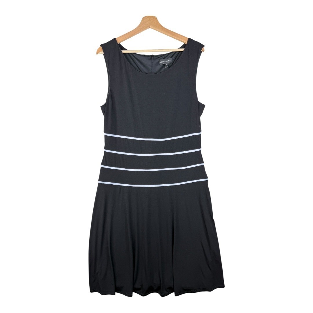 Connected Apparel Sleeveless A-line Dress size 16 Black/White