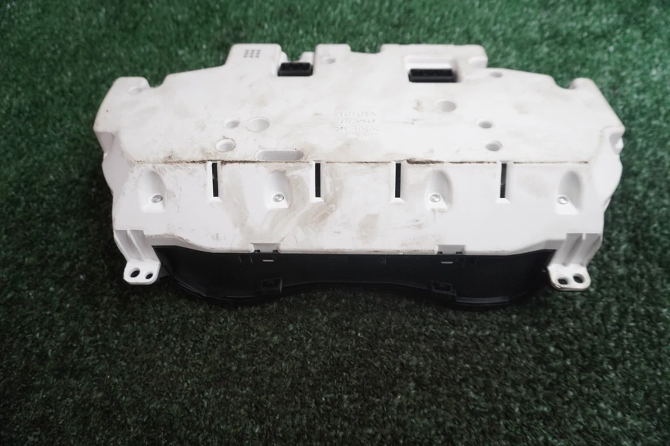 Lexus ES350 2010 velocímetro medidor grupo fabricante de equipos originales kilometraje sin circular 8380033J40 Foto 2 de 4