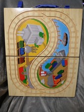 Estuche de almacenamiento de tren de transporte de madera Thomas & Friends Play & Go