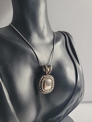 925 Sterling Silver Rope Border Pendant Necklace Vintage Snake Chain Oval Pendan