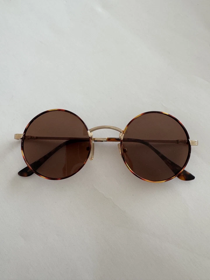 Женские солнцезащитные очки золотисто-коричневые круглые бывшие в употреблении - Изображение 3 из 3