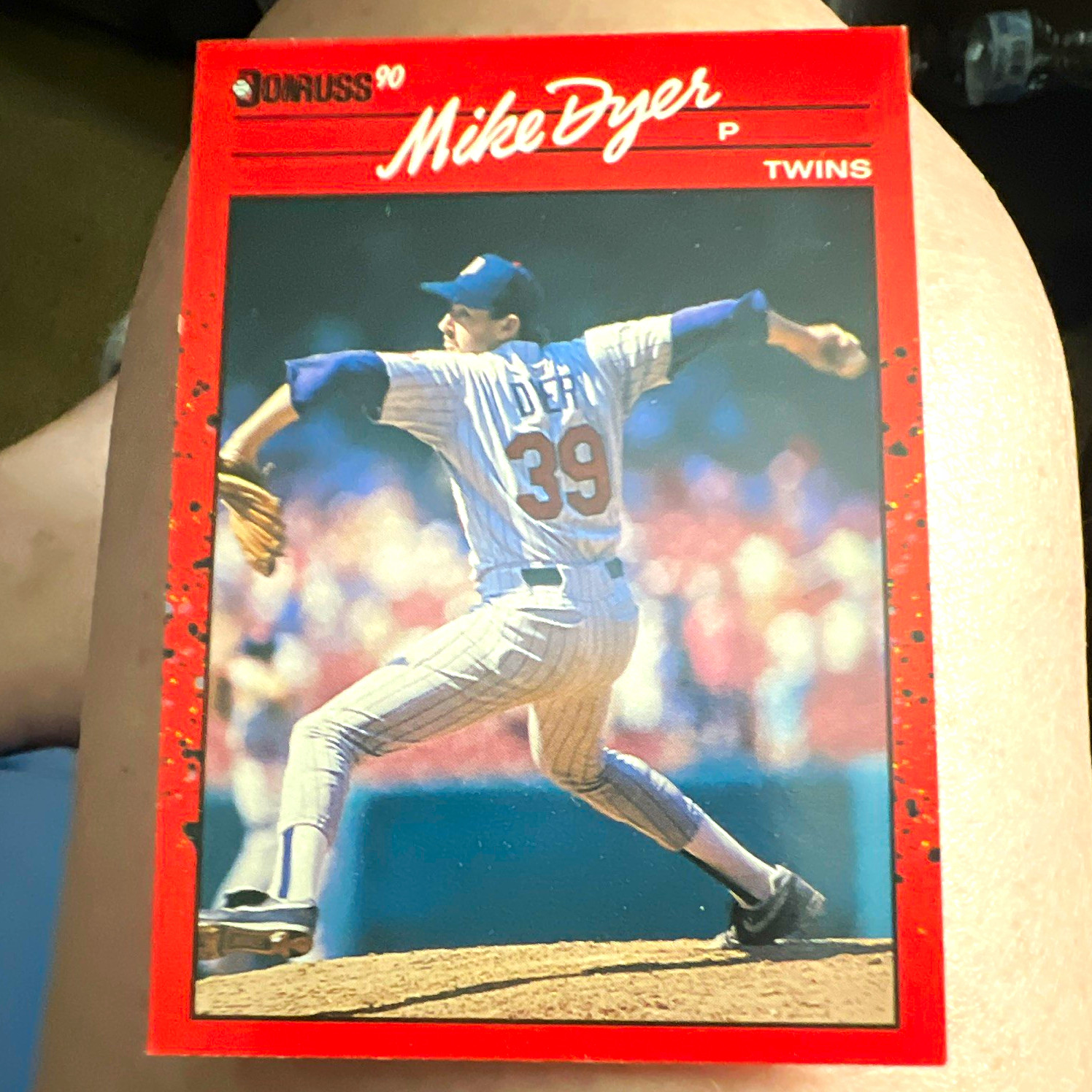 Donruss 1990 Mike Dyer Minnesota Twins Base Set #642 Baseball Card